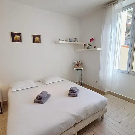 Henri Camille Real Estate - St Marie 2 - 3 Bedrooms - Center Cannes