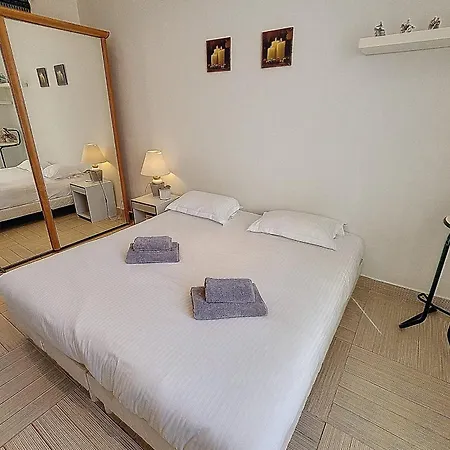 Henri Camille Real Estate - St Marie 2 - 3 Bedrooms - Center * Cannes